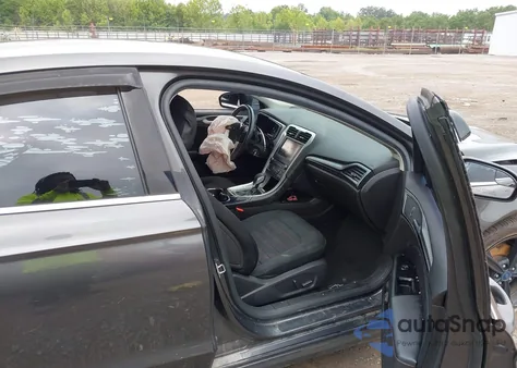 2016 Ford Fusion Se z USA, uszkodzony, nr VIN 3FA6P0H9XGR102818